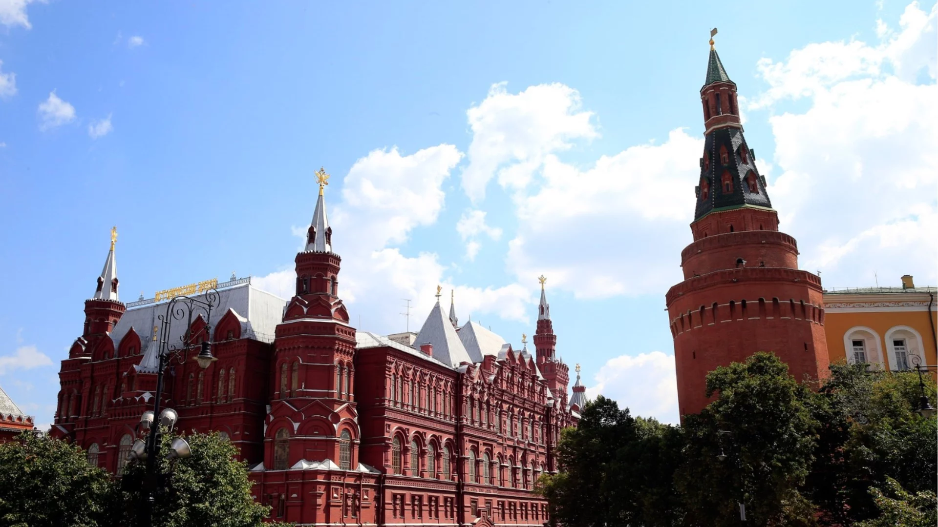 САЩ са предупредили Русия за възможна терористична атака в Москва